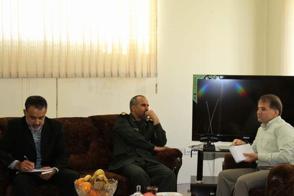 برگزاری جلسه هم اندیشی رئیس دانشگاه جامع علمی کاربردی استان ایلام و رئیس بنیاد حفظ آثار و نشر ارزش‌های دفاع مقدس استان